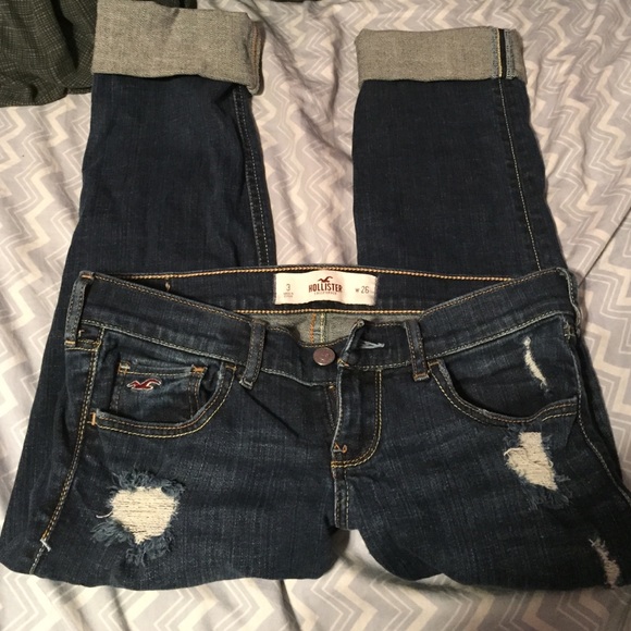 Hollister capris size 3