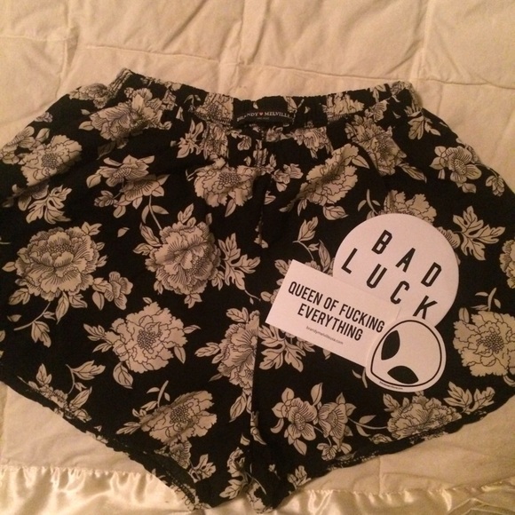 Brandy Melville shorts