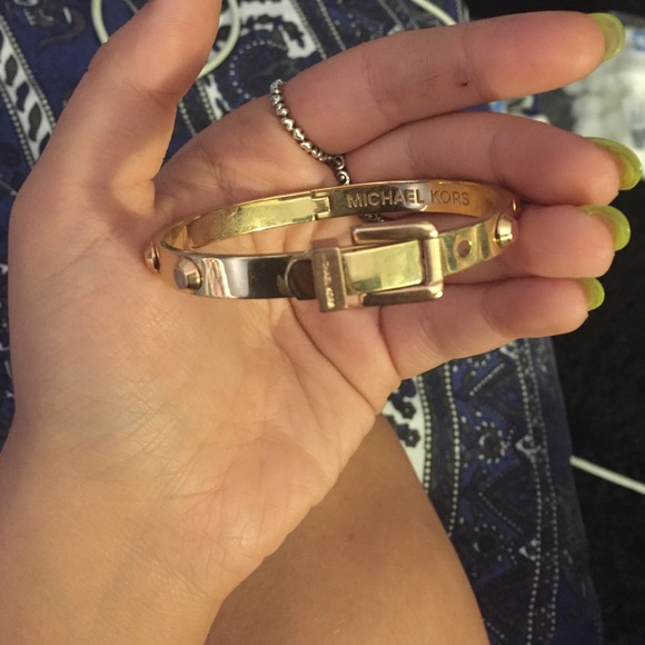 Gold Michael Kors bracelet