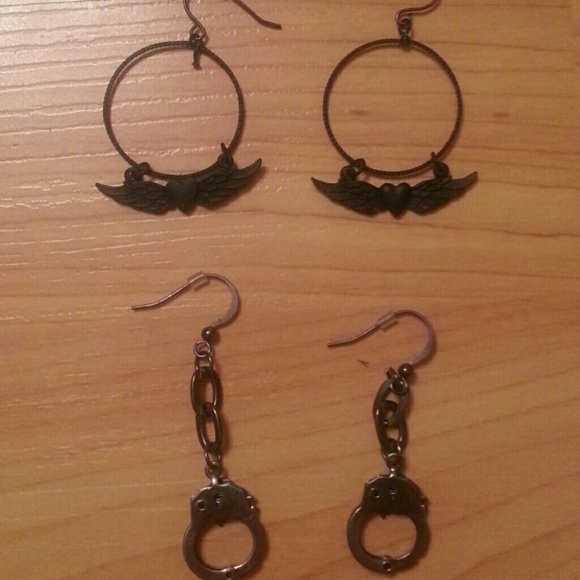 2 Pair of Earrings