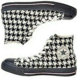 EUC Converse all star high tops houndstooth 7.5
