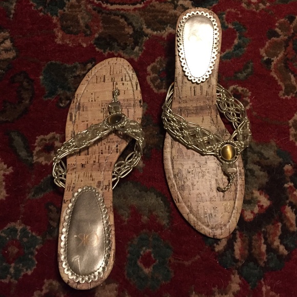 Sandals - Picture 1 of 4
