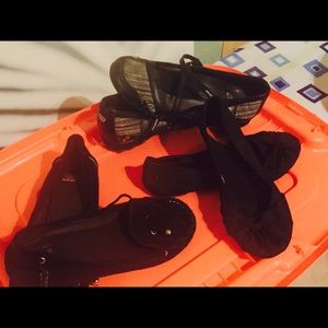 3 pair of black women's shoes.  9.5