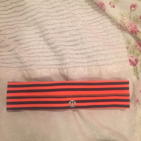 Lulu lemon headband