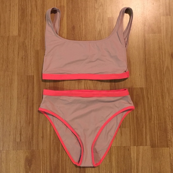 KORE SWIMSUIT TWO PIECE MEDIUM