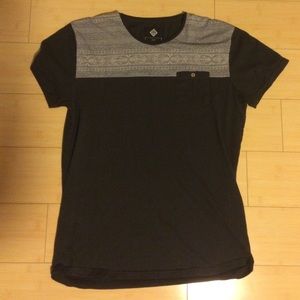 Cotton on mens tail tee large