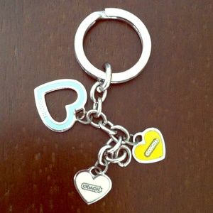 COACH Heart Key Chain 💚💙💛