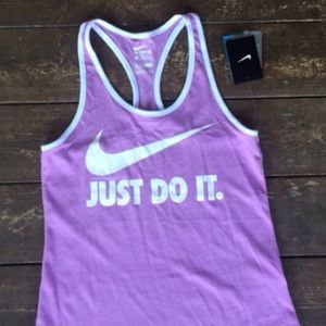 Nike tank new w tags. Size M