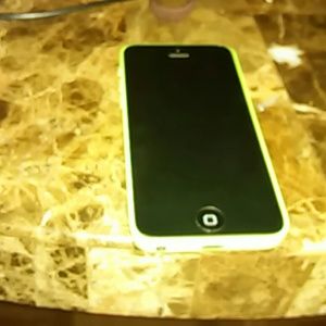 Iphone 5c green