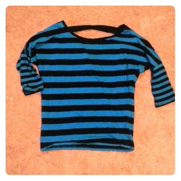 3/4 sleeve striped top
