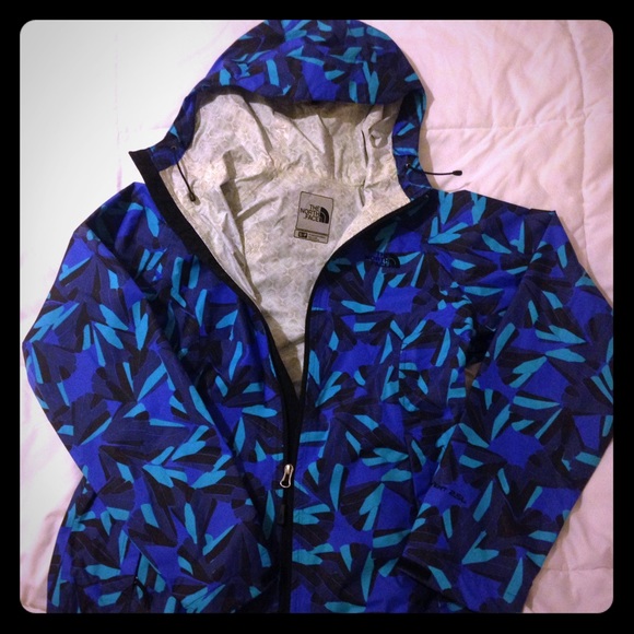 North Face brand new rain coat