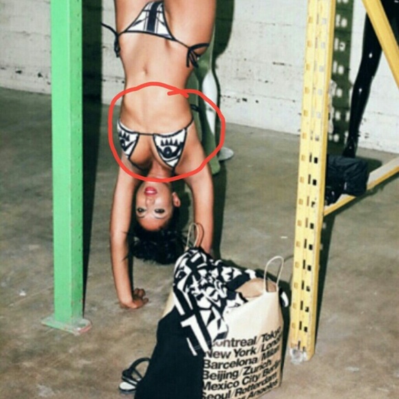 American Apparel KESH eye Bikini top - Picture 3 of 4