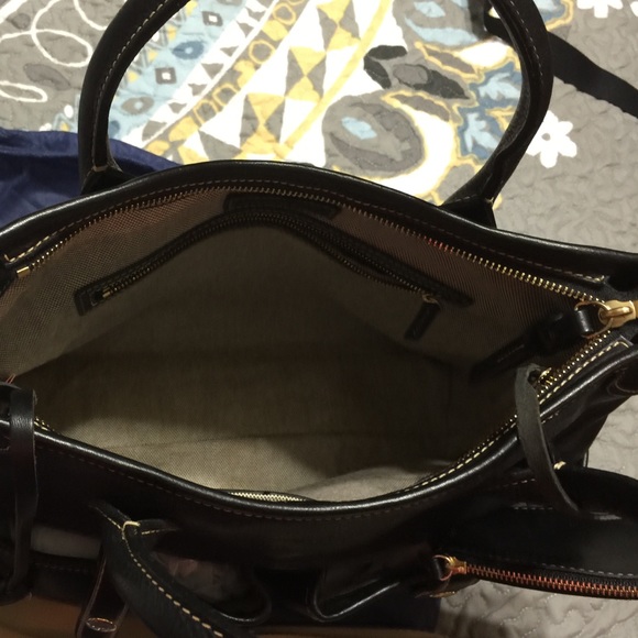 A authentic Dooney &Bourke - Picture 2 of 3