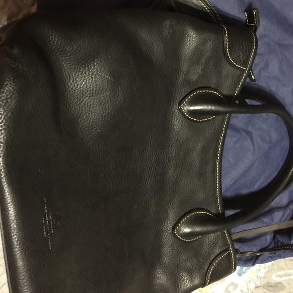 A authentic Dooney &Bourke - Picture 3 of 3