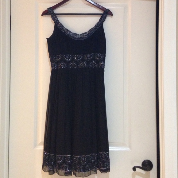Adrianna Papell black elegant dress size 4