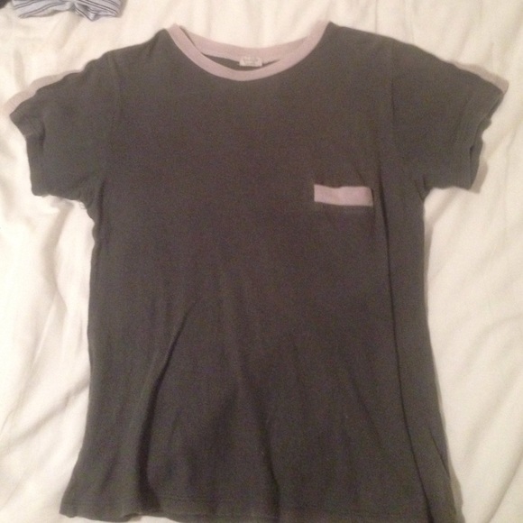 Brandy Melville Tops - brandy tee