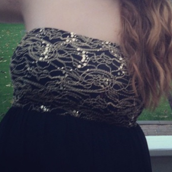 Homecoming Dress - Picture 2 of 2