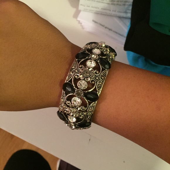 Silver and Black Elastic Bracelet