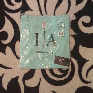 T-shirt light turquoise