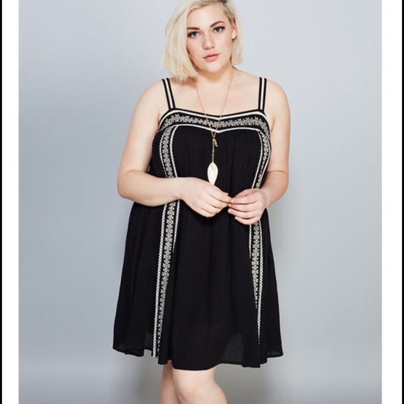 Bohemian Embroidered Gauze Dress