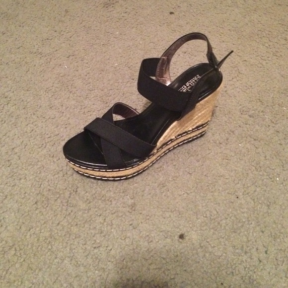 Charles David wedges