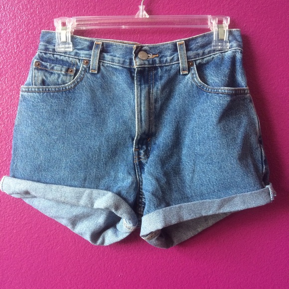 •RESERVED• High Waisted Denim Levi's