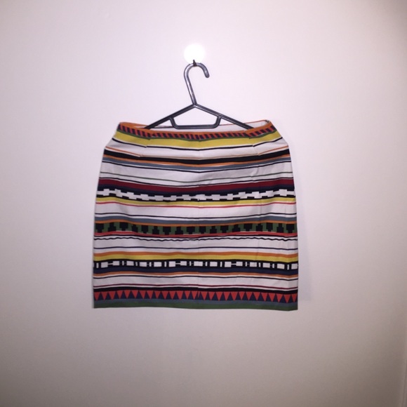 Kate Spade Saturday Pattern Pencil Skirt! - Picture 2 of 4