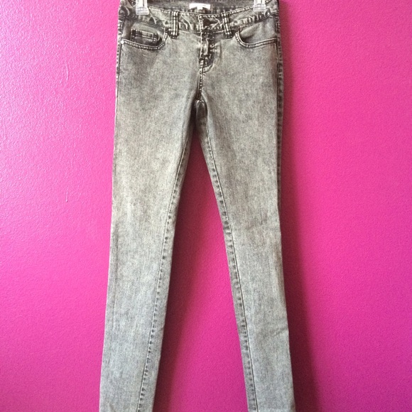 Acid Wash Jeans