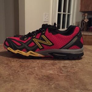 Men's New Balance. Never worn, size 8.5.