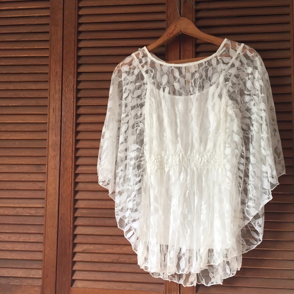 Lacey Pullover