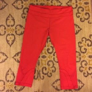 Lululemon Mesh Run Inspire Crop