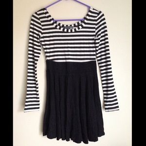 F21 Long Sleeve Skater Skirt Dress