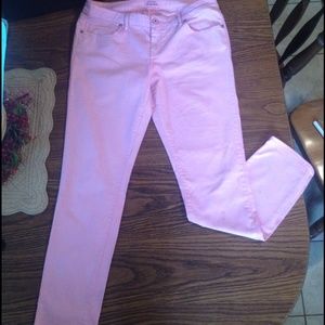 Bubble gum pink Aeropostale Sz 11/12 skinnies