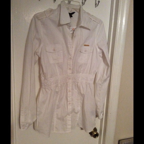 Rocawear Tops - New white long sleeve top