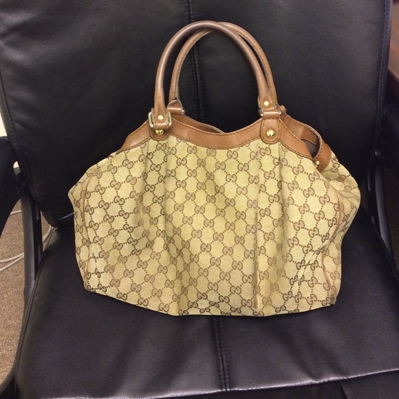 Authentic Gucci Sukey Medium tote