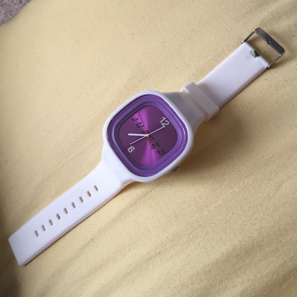 JUICED Watch, Purple Face - Picture 3 of 3