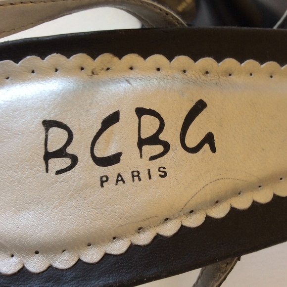 BCBG black leather sandals - Picture 4 of 4