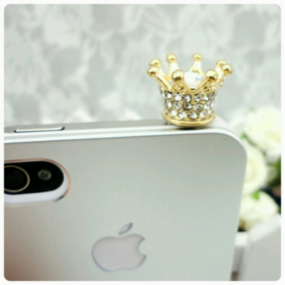 Accessories - Gold toned crown with rhinestones, dust plug cover