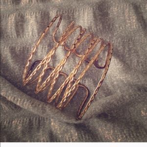 Bundle: two pairs of shoes, bracelet, necklace