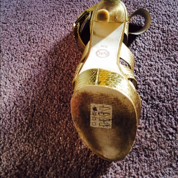 Michael Kors - Picture 3 of 4