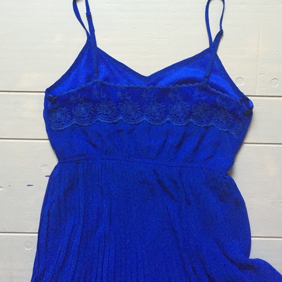 Royal Blue Lace Dress - Picture 2 of 2