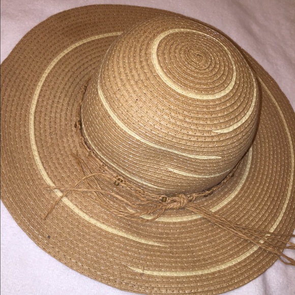 Beach hat