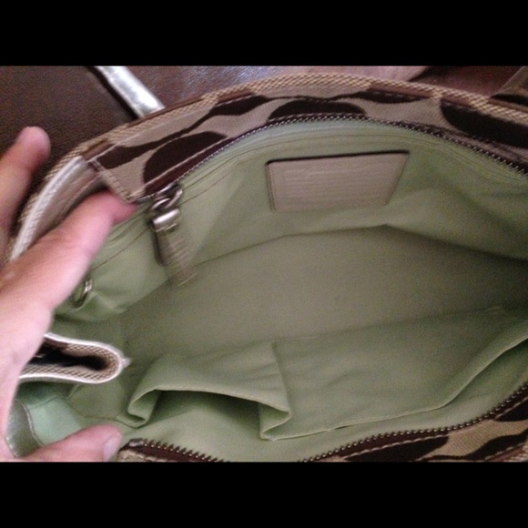 Coach purse - Picture 2 of 2
