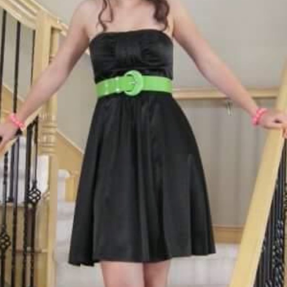 WHBM Black Dress - Picture 3 of 4