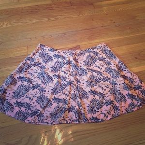 NWOT Cute Aero Skirt