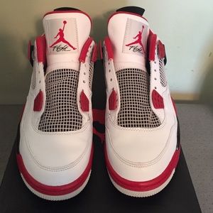Jordan 4