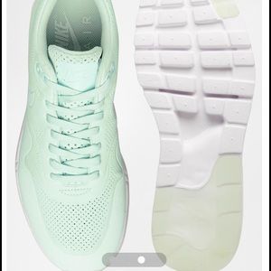 nike air max ultra moire mint