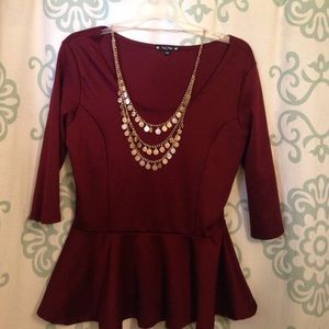 3/4 length Maroon peplum top