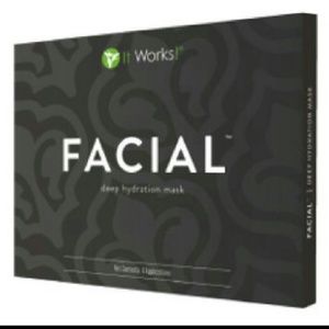 Sale One box (4 treatments) IT WORKS facial wraps