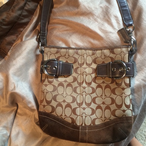 Coach shoulder bag